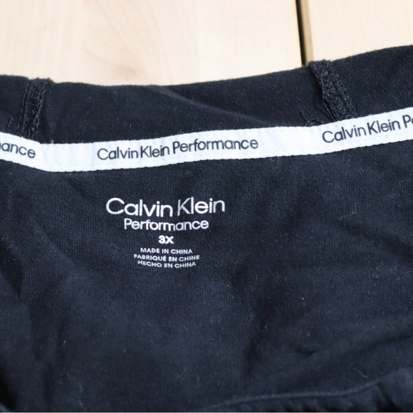 Calvin Klein Performance black hooded shirt with kangaroo pocket & drawstring 3X - Picture 8 of 9